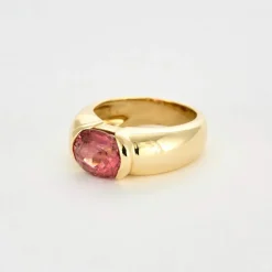 Bague en or jaune tourmaline rose