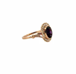 Bague en or rose 18 carats , améthyste et diamants