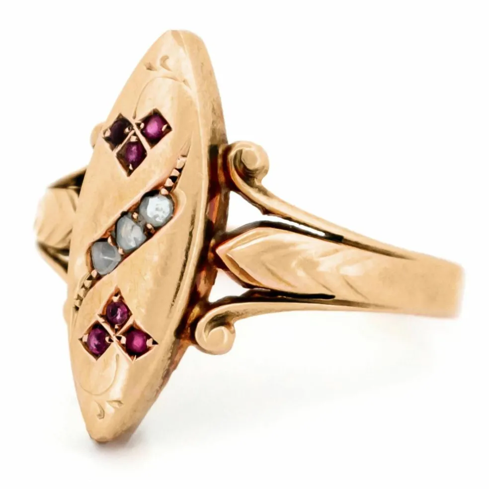 Bague en or rose 14 carats avec diamants et rubis