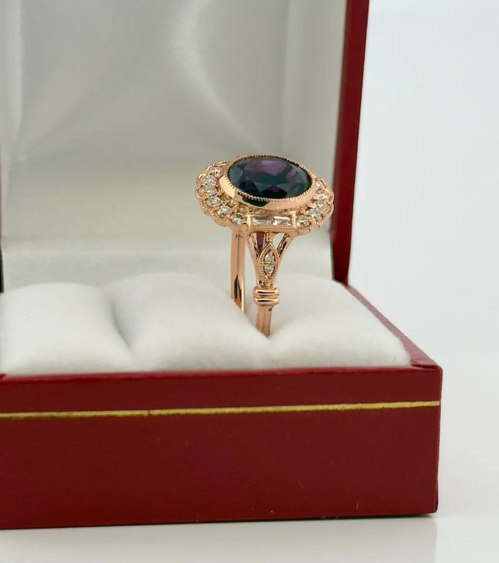 Bague en or rose 18 carats , améthyste et diamants