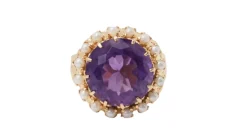 Bague en or rose, améthyste et perles fines
