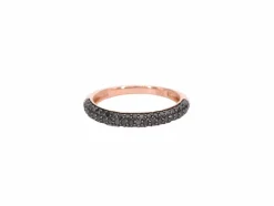 Bague en or rose avec diamants noirs taille brillant