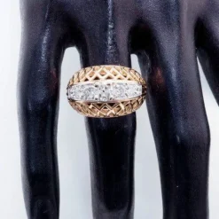 Bague en Or rose, diamants