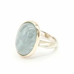 Bague en or rose et argent avec aigue-marine laiteuse