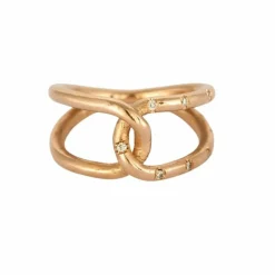 Bague en or rose et diamants