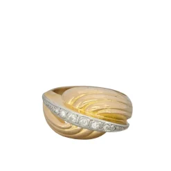 Bague en or rose et diamants