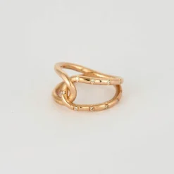 Bague en or rose et diamants