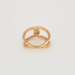 Bague en or rose et diamants