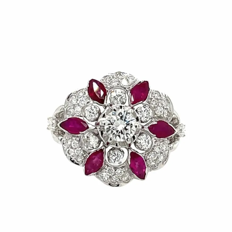 Bague en or rubis et diamant de créateur
