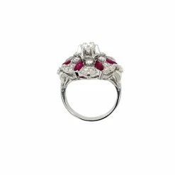 Bague en or rubis et diamant de créateur