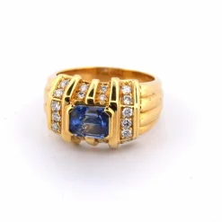 Bague en or saphir des années 80