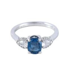 Bague en or, saphir et diamants