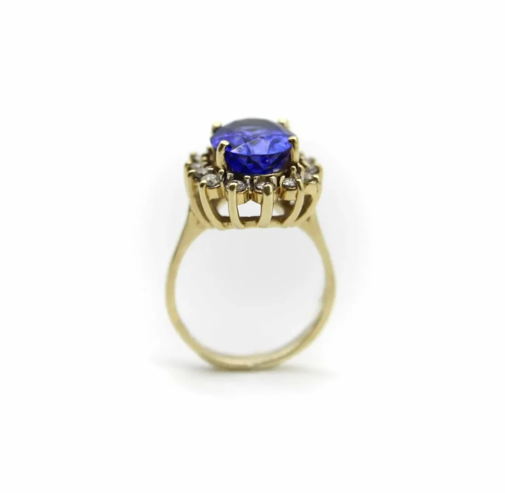 Bague en or tanzanite et halo de diamants par LeVian