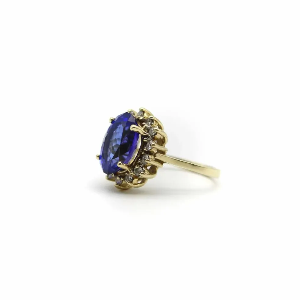 Bague en or tanzanite et halo de diamants par LeVian
