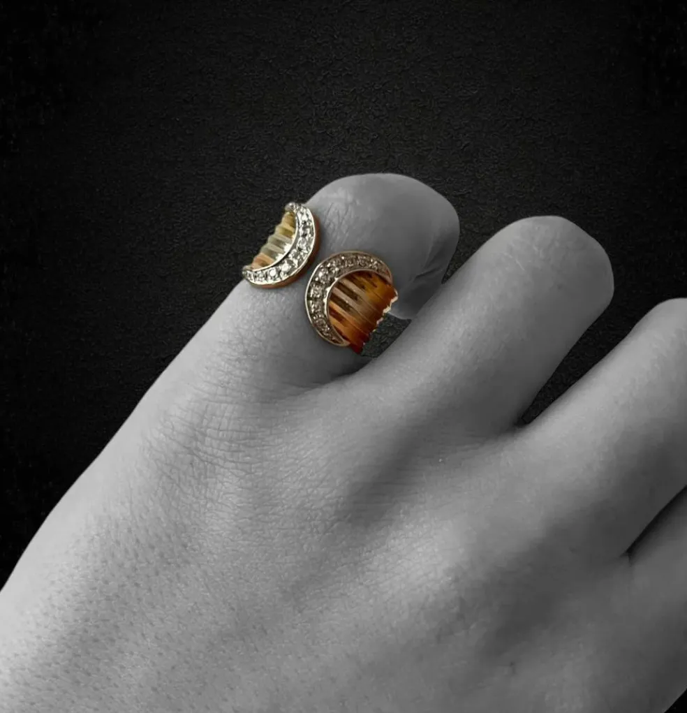 Bague en or tricolore, avec diamants