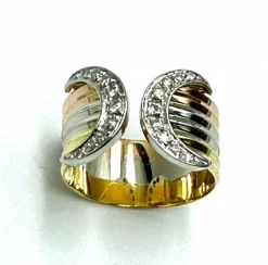 Bague en or tricolore, avec diamants