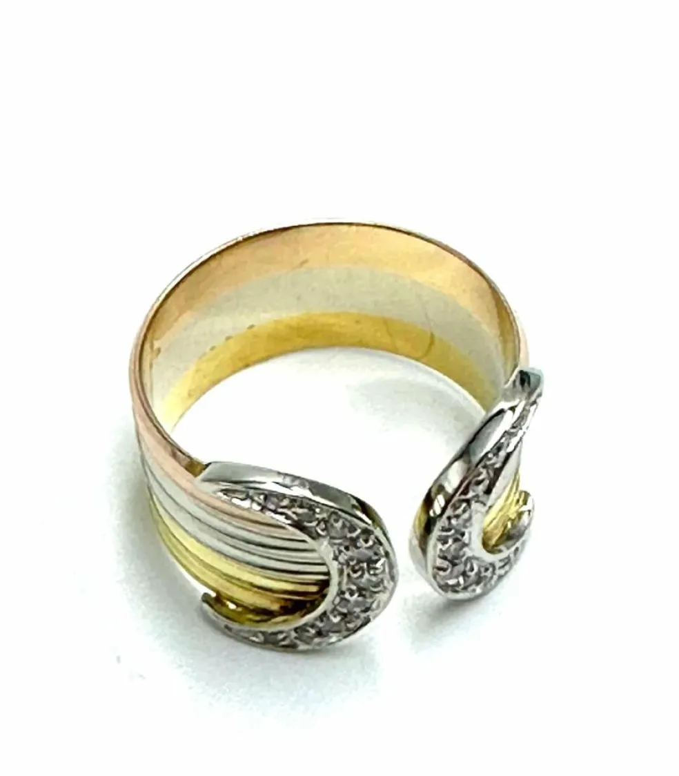 Bague en or tricolore, avec diamants