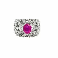 Bague en or vintage certifiée sans chaleur avec diamants et rubis de Birmanie gravés