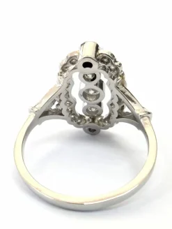 Bague en platine avec diamants