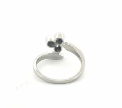 Bague en platine avec diamants