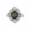 Bague en platine avec doublet saphir et petits diamants