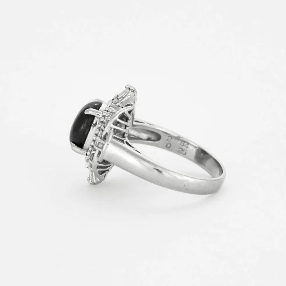 Bague en platine avec doublet saphir et petits diamants