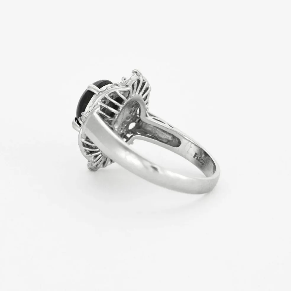 Bague en platine avec doublet saphir et petits diamants