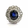 Bague en platine avec saphir et diamants