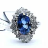 Bague en platine avec saphir et diamants