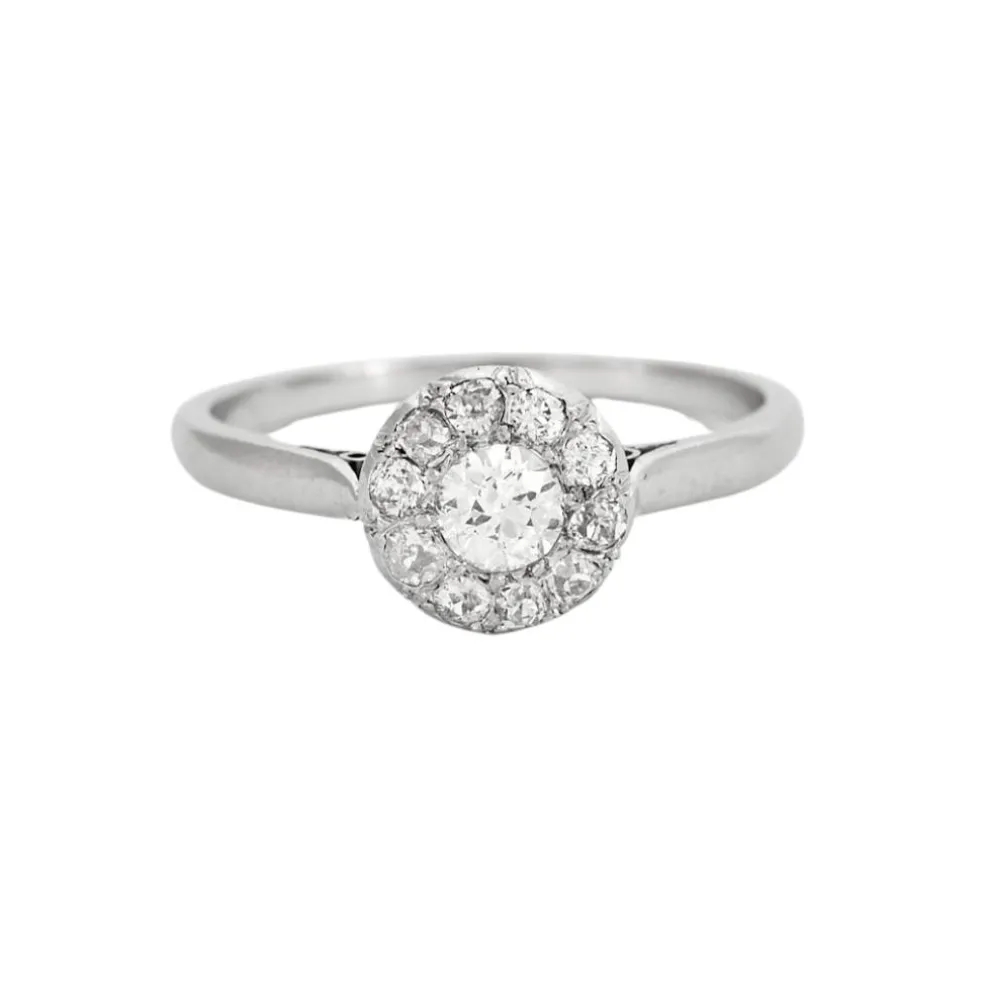 Bague en platine diamants