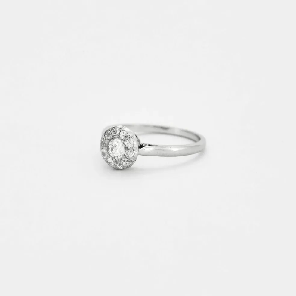 Bague en platine diamants