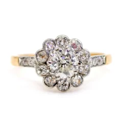 Bague en platine et Diamants