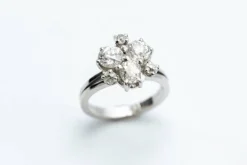 Bague en platine et or blanc et diamant taille ancienne