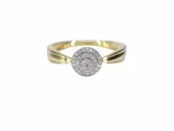 Bague entourage en or avec diamants