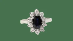 Bague entourage en or blanc, saphir et diamants
