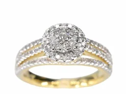 Bague entourage en or jaune avec diamants