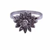 Bague entourage Fleur Or Blanc Diamants