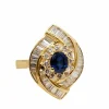 Bague entourage or jaune, saphir et diamants baguettes
