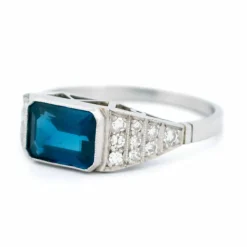 Bague Est-Ouest Diamant Saphir Platine