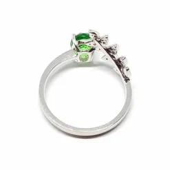 Bague feuille grenat tsavorite diamants or blanc
