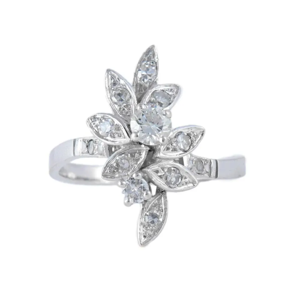 Bague "feuilles" or blanc et diamants