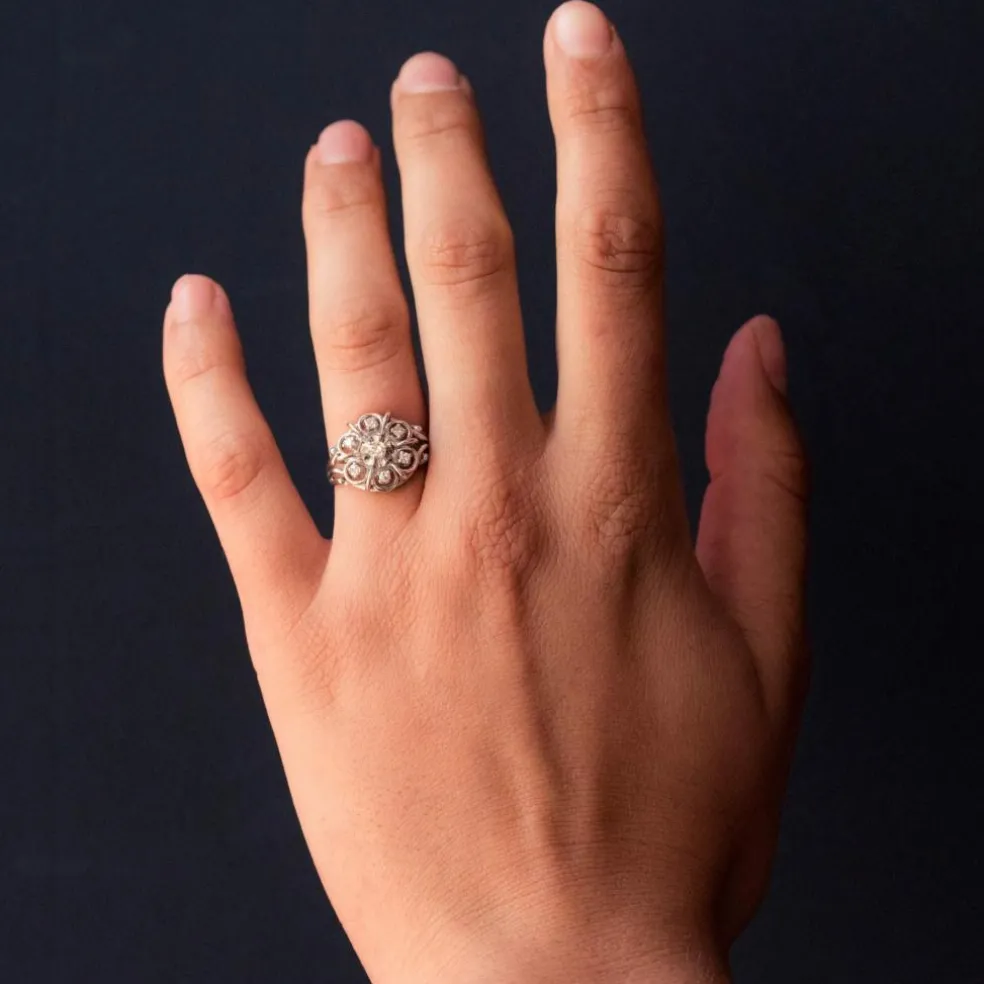 Bague fils d'or blanc et diamants