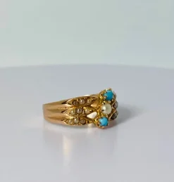 Bague fin XIXè en or rose avec turquoise et perles de rocaille