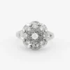 Bague fleur ciselée Diamants