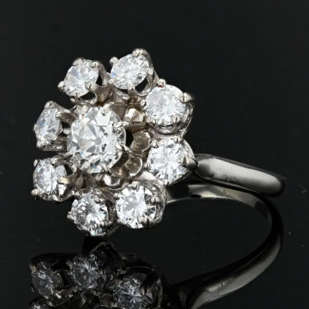 Bague fleur de diamants ancienne