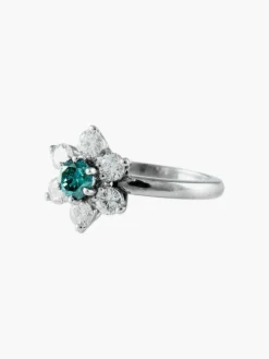Bague Fleur Diamant bleu