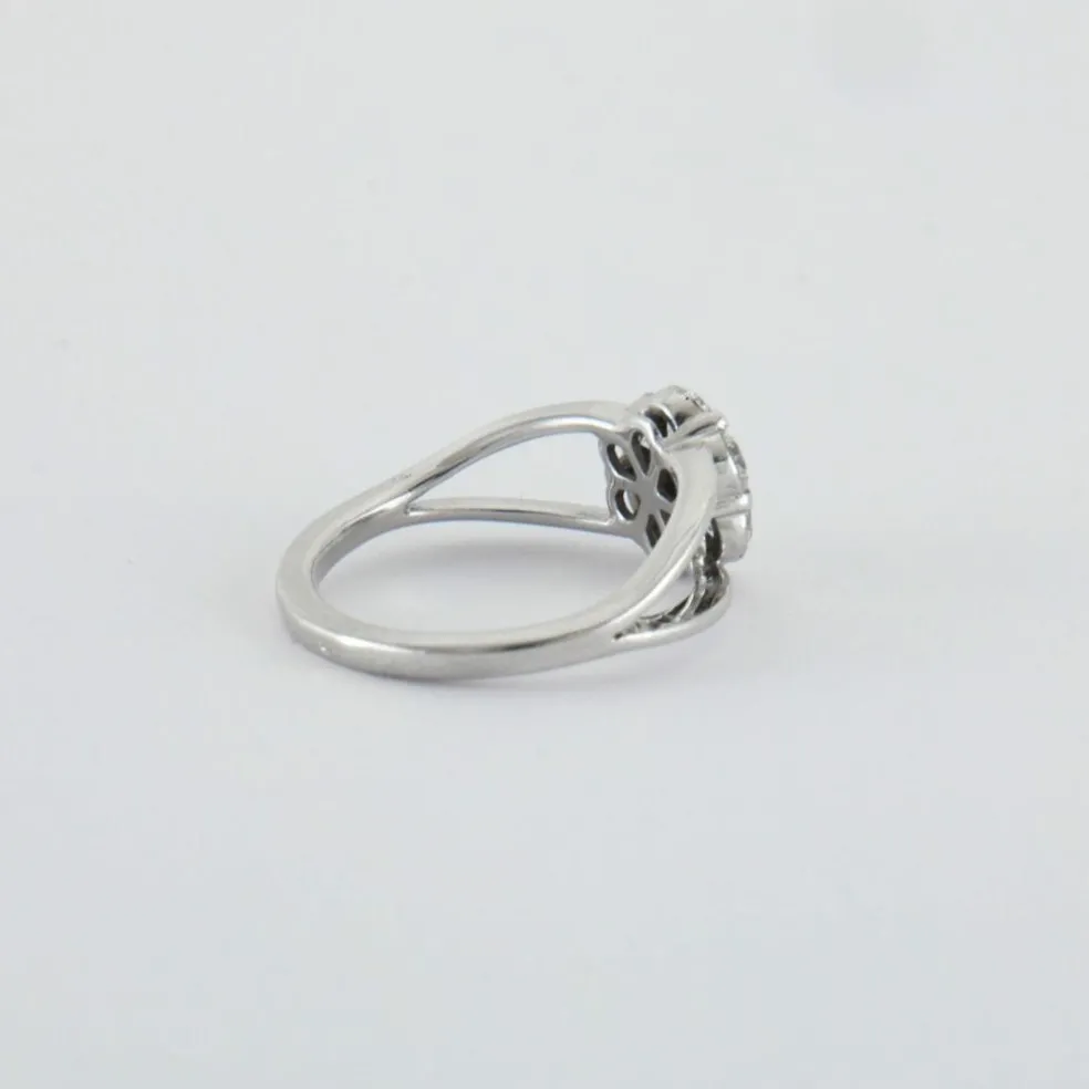 Bague Fleur Diamants