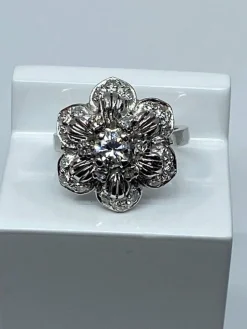 Bague Fleur Diamants