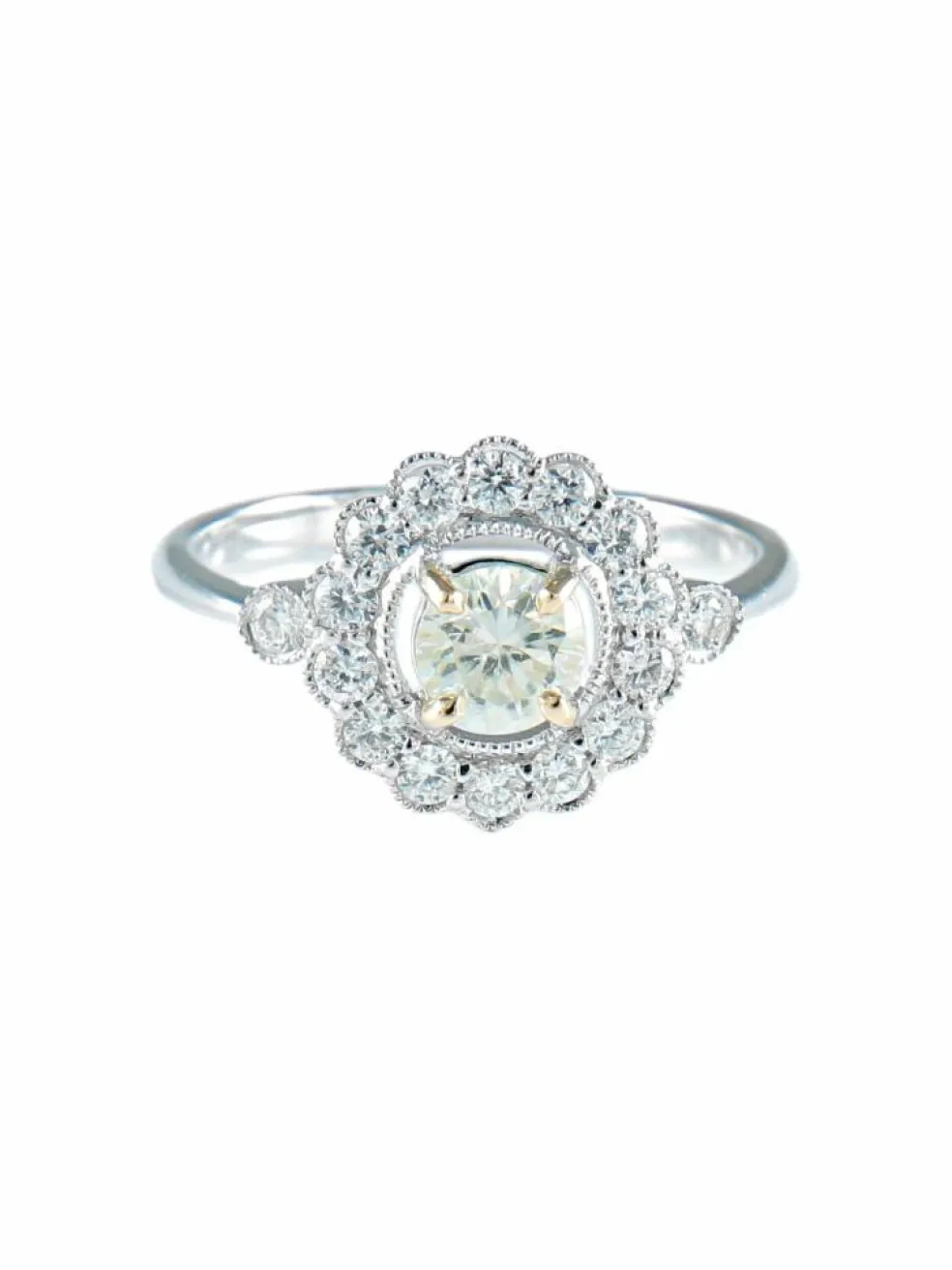 Bague fleur diamants or blanc