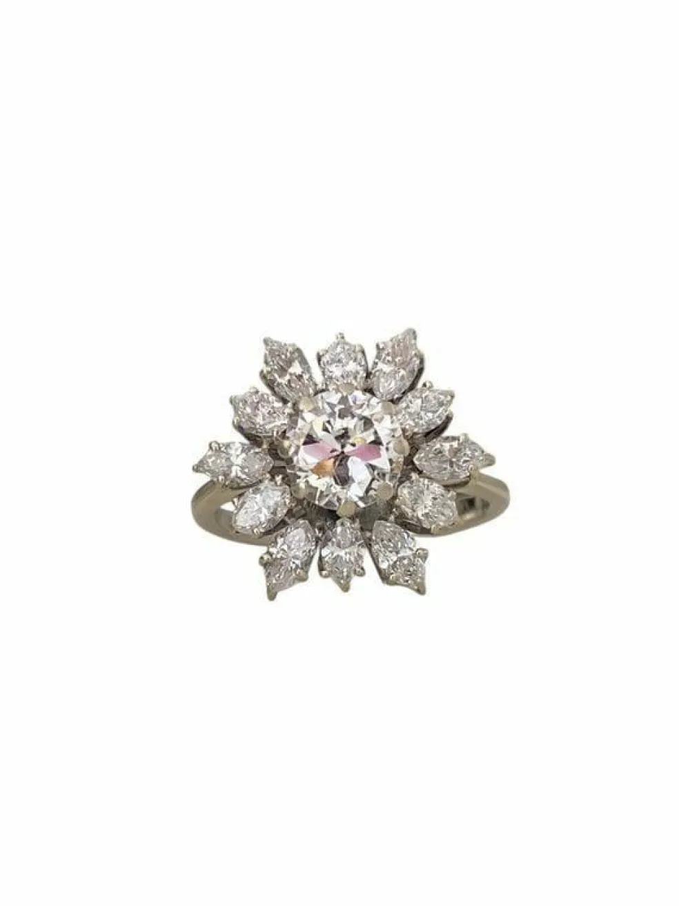 Bague fleur en or blanc et diamants 2.80 Ct